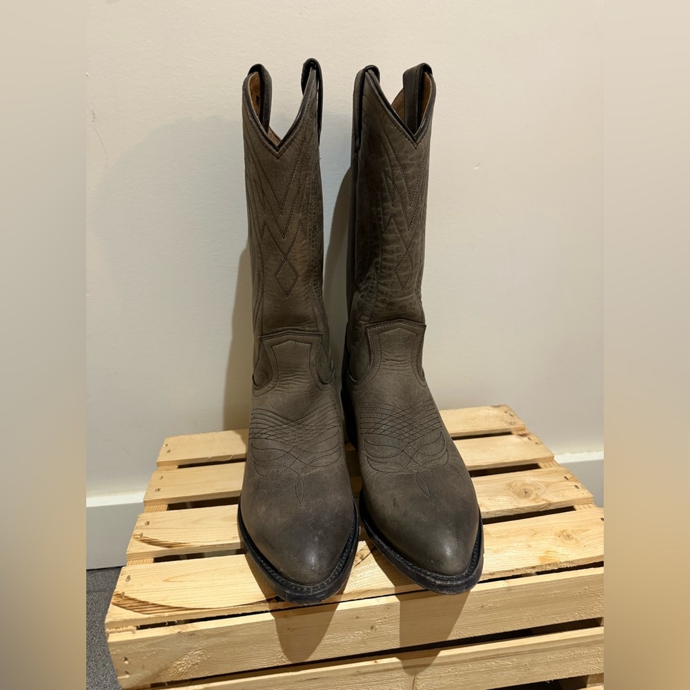 Frye Billy Pull-on Deco Stitching - Women
